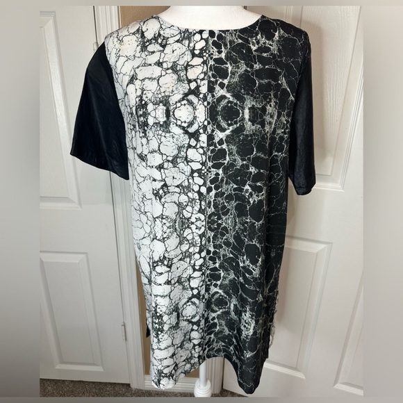 Shakuhachi abstract dress tunic leather sleeve size medium goth artsy size M - Picture 1 of 9